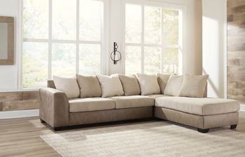 Keskin 2-Piece Sectional with Chaise