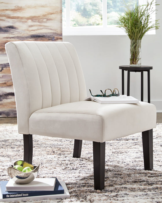 Hughleigh Accent Chair