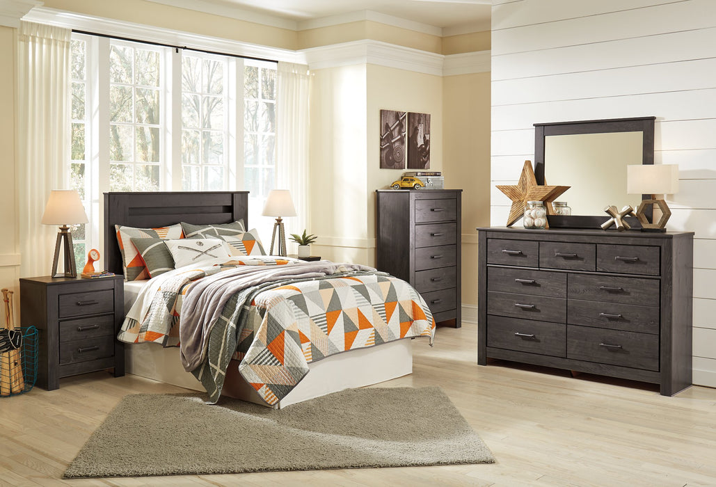 Brinxton Bedroom Set