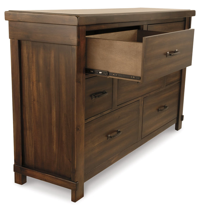 Lakeleigh Dresser