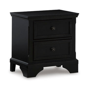 Chylanta Nightstand