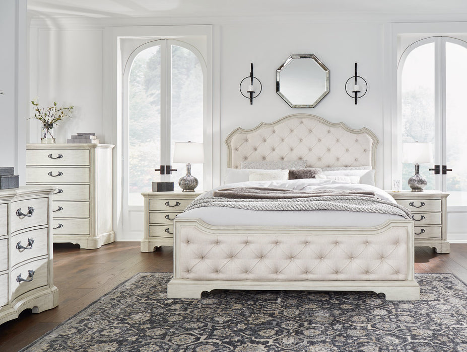 Arlendyne Bedroom Set