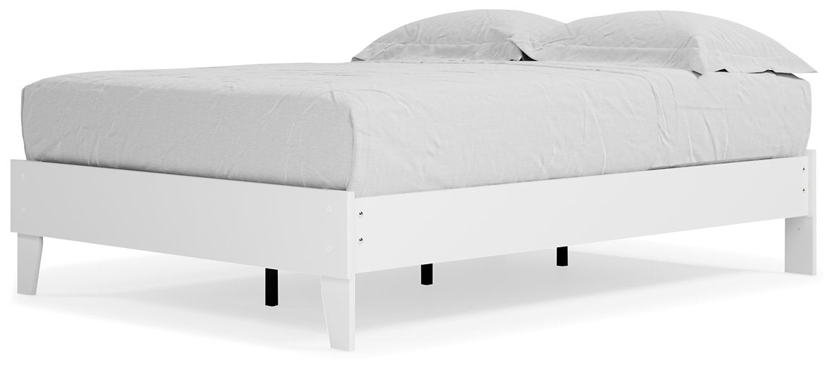 Piperton Panel Bed