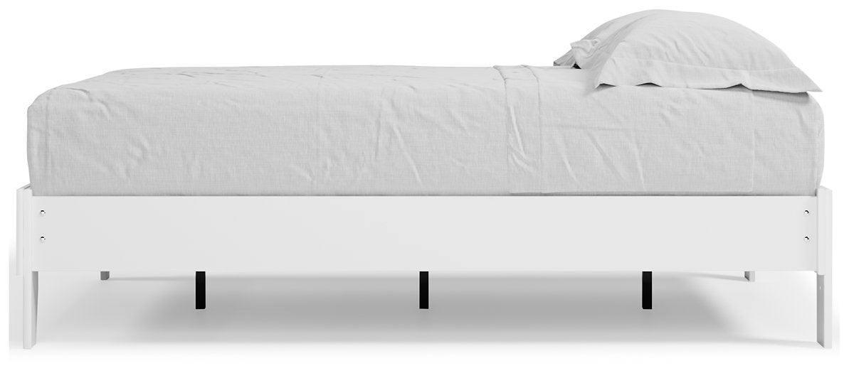 Piperton Panel Bed