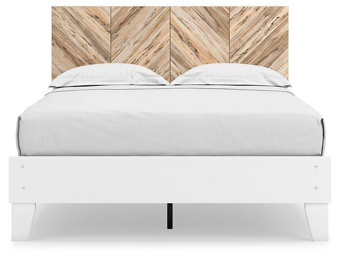 Piperton Panel Bed