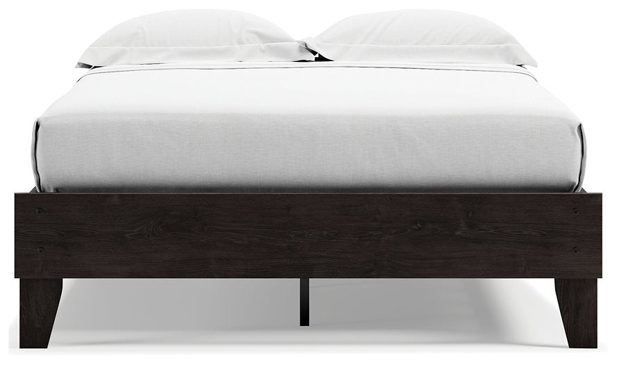 Piperton Panel Bed