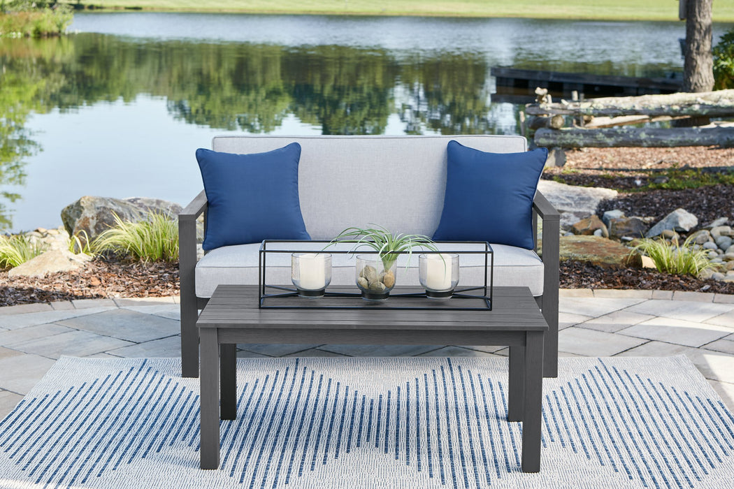 Fynnegan Outdoor Seating Set