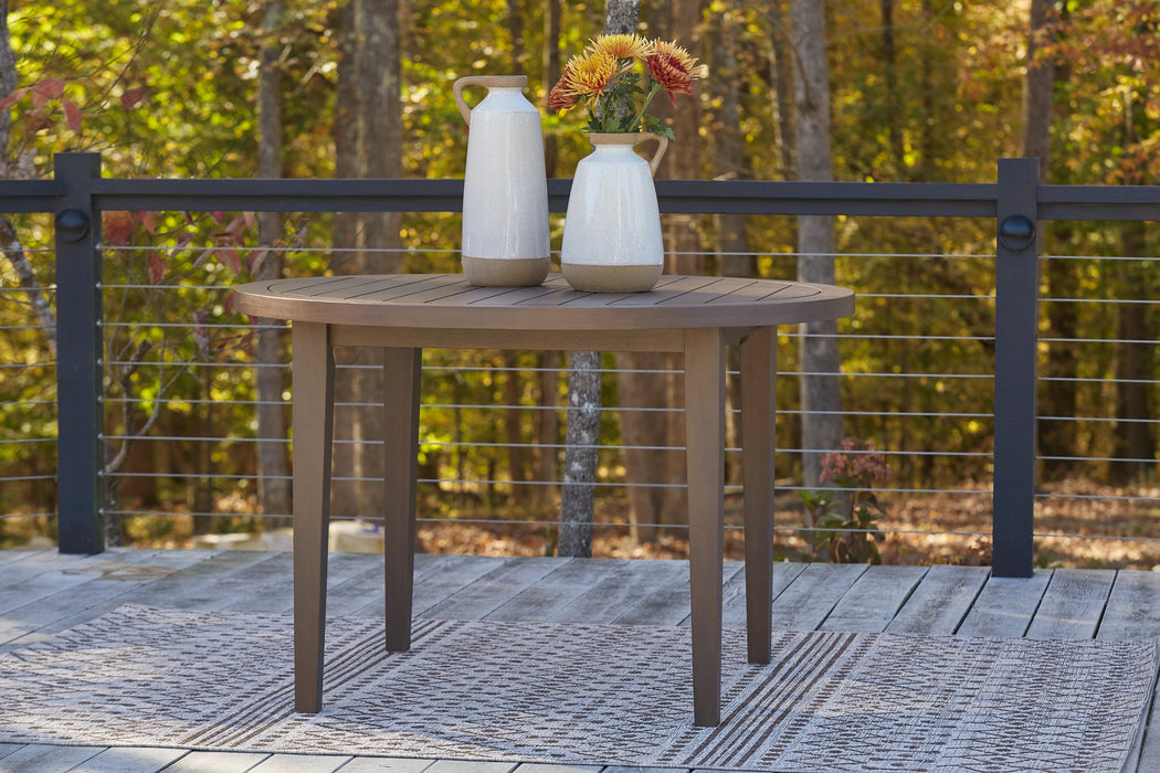 Germalia Outdoor Dining Set