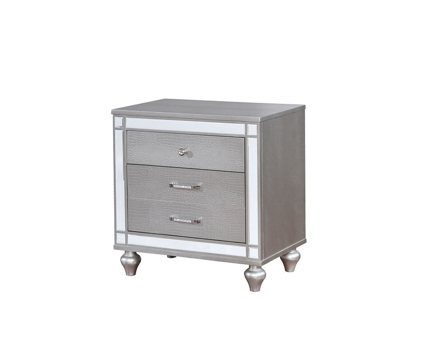 Brachium - Night Stand - Silver