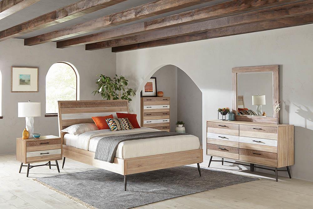 215761KW-S4 BEDROOM SETS image